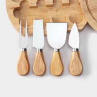 Набор для подачи сыра Magistro, 4 ножа, доска, 19,5&times;19,5&times;3,5см, дуб