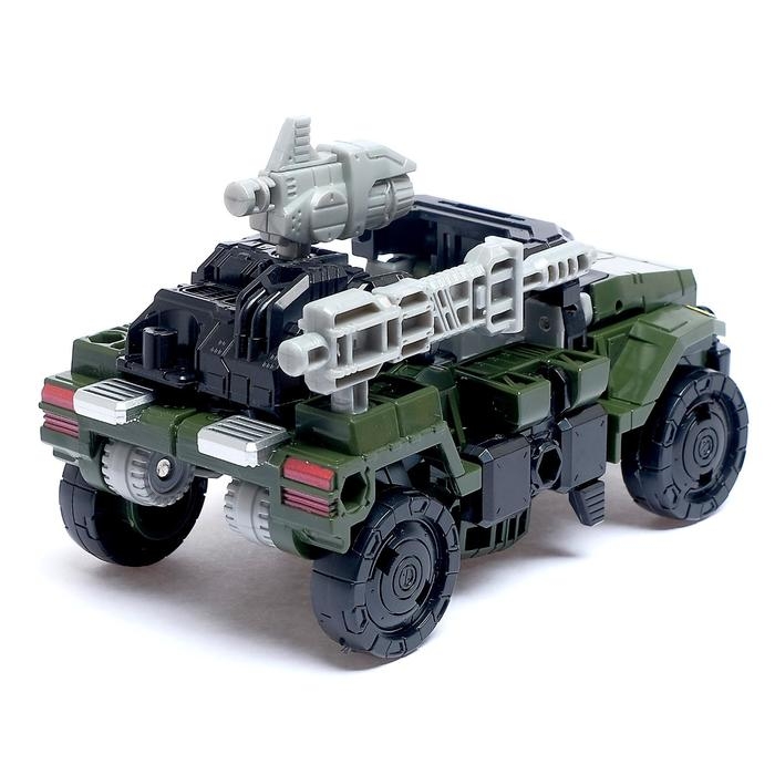 Робот &laquo;Полковник&raquo;, трансформируется