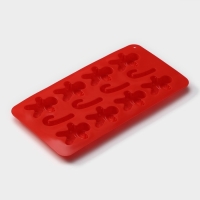 Форма для конфет и шоколада новогодняя Доляна &laquo;Карамельное чудо&raquo;, силикон, 21&times;10 см, 12 ячеек (3,5&times;3,5 см), цвет красный