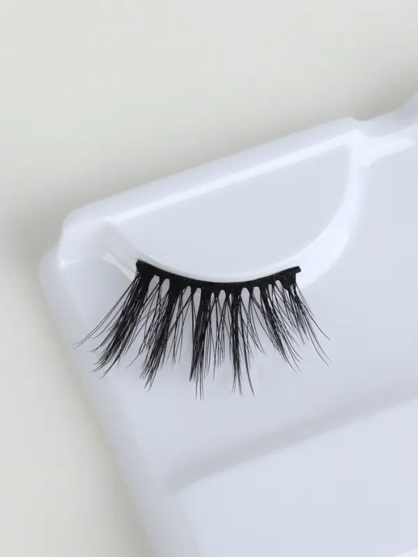 Ресницы накладные &laquo;Уголки&raquo;, 12 мм, без клея, чёрные