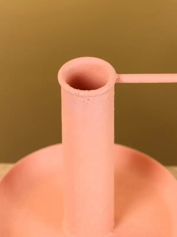 Подсвечник на 1 свечу текстурный с ручкой и блюдцем &laquo;Пудровый розовый&raquo;, 10&times;10&times;9.5 +/- 0.5 см