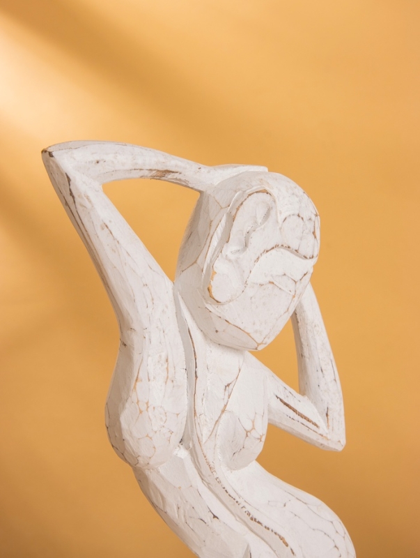 Сувенир "Изящество" дерево 20х10х35 см, цв. белый