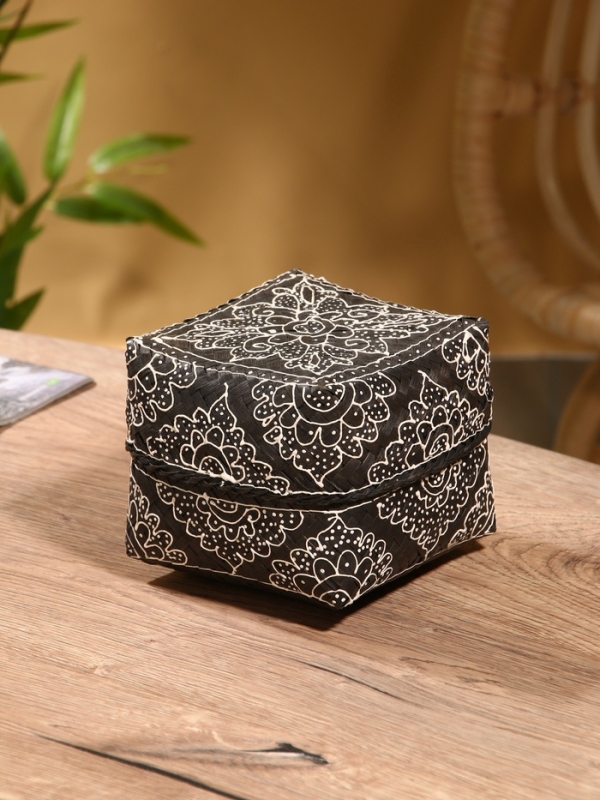 Корзинка плетеная "Бонтанг" бамбук 16х16х12 см, тёмная