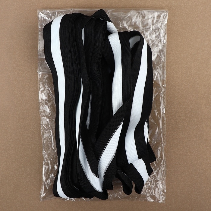 Тесьма трикотажная лампас 40 мм, 9,1 &plusmn; 0,5 м, цвет чёрный/белый