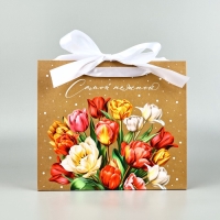 Пакет ламинированный с лентой &laquo;Самой нежной&raquo;, M 30 &times; 9 &times; 26 см