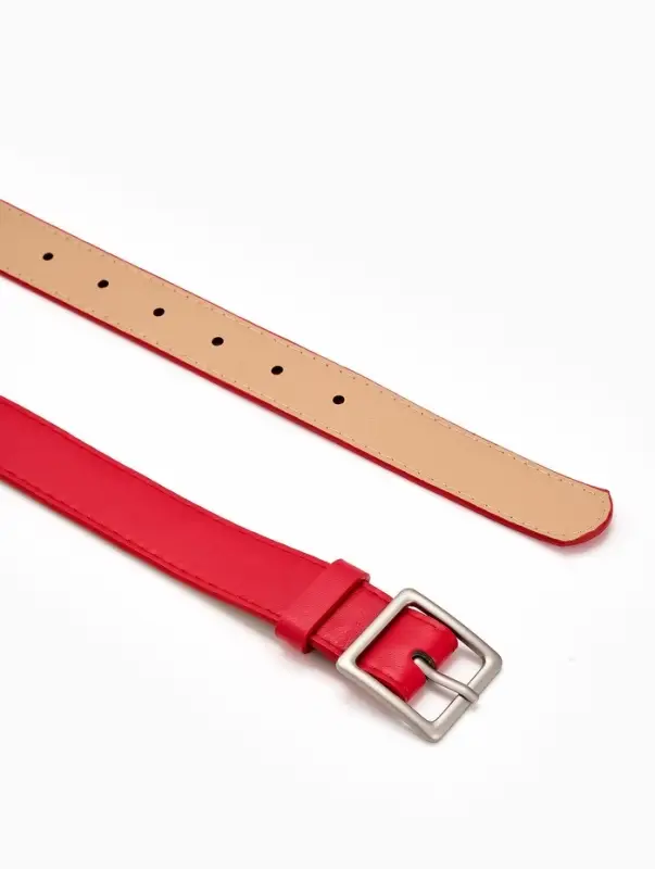 Ремень жен 05-01-02-01, Июнь2508, 3*0,3*110 см, без винта, пряж мат металл, 1 прокол, красн   109031