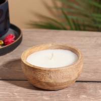 Свеча в деревянной чаше, парафин и соевый воск 9,5х9,5х4 см