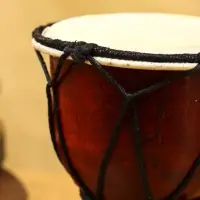 Сувенирный музыкальный инструмент "Барабан Джембе" махагон, 9х9х15 см, МИКС