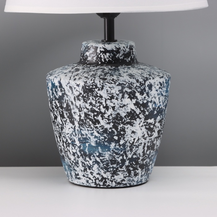 Лампа настольная "Клауд" 1х40Вт Е27 черный/белый 25х25х38,,5см