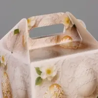 Пасхальная коробочка с окном и с ручкой 10 х 10 х 15 см