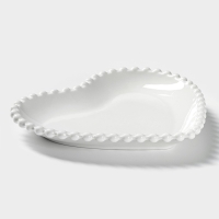 Тарелка керамическая &laquo;Сердце&raquo;, 16,5&times;15,5 см, цвет белый