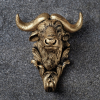 Крючок фигурный "Буйвол" бронза 7х10х12см