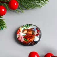 Магнит стекло  "Конь в новогоднем колпаке - С Новым годом" d=3,3 см