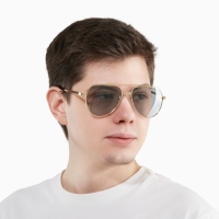 Очки солнцезащитные фотохромные, uv 400, дужка 14.3 см, ширина 13.7 см, линза 5.3 х 5.7 см    107979