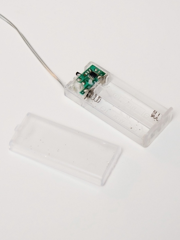 Светодиодная фигура &laquo;Олененок&raquo; 25 &times; 13 см, акрил, 20 LED, батарейки ААх2 (не в комплекте), свечение белое