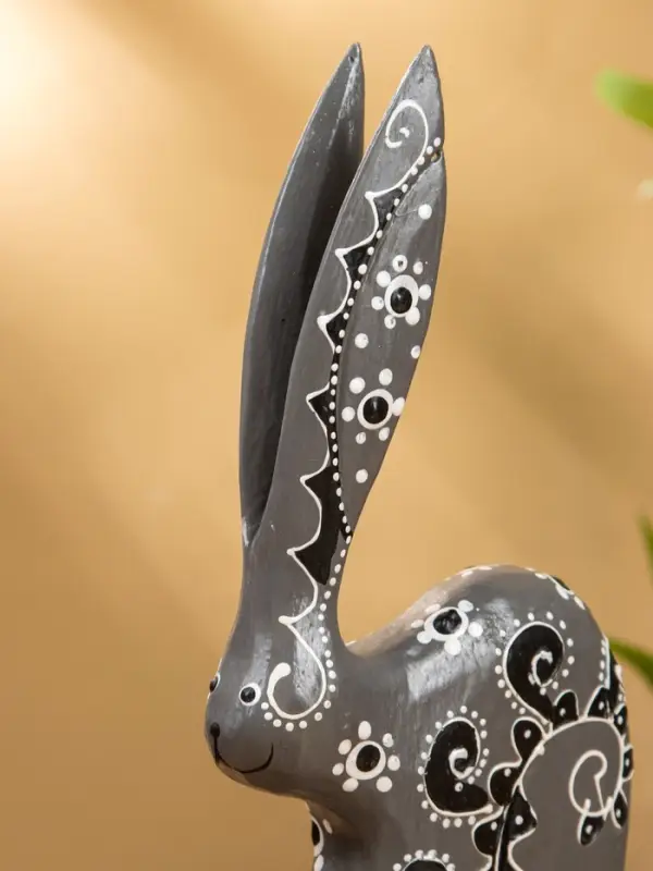 Сувенир "Заяц" дерево 10х3х24 см