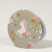 Зеркало складное &laquo;Единороги&raquo;, d = 7,3 см, с увеличением, цвет оливковый