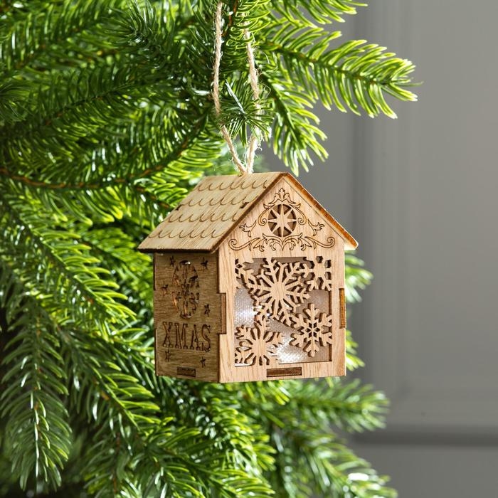 Ёлочная игрушка &laquo;Домик со снежинками&raquo;, от батареек, свечение тёплое белое