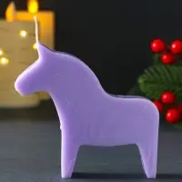 Свеча новогодняя "Лошадка" 10,5х10 см, фиолетовый