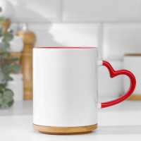 Кружка для сублимации, с фигурной ручкой &laquo;Сердце&raquo;, бело-красная 320мл