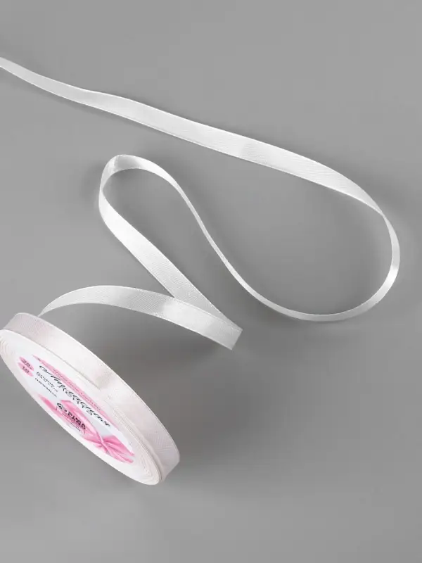 Лента атласная, 10 мм, 23&plusmn;1 м, белая №01