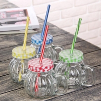 Кружка стеклянная с крышкой и трубочкой &laquo;Тыковка&raquo;, 400 мл, 12,5&times;10 см, цвет МИКС