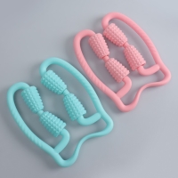 Массажёр универсальный, 24,3 &times; 19,2 см, цвет МИКС