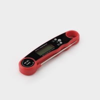 Термометр для пищи электронный на батарейках, с магнитом и открывалкой, 16&times;3,7&times;2 см