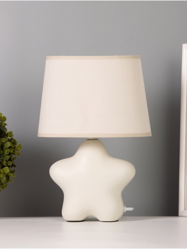 Лампа настольная "Звезда" 40Вт Е14 бежевый 12х19х29см