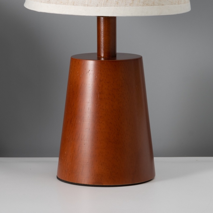 Светильник настольный "Индия" 1х40Вт Е27 орех 16,5х16,5х35см