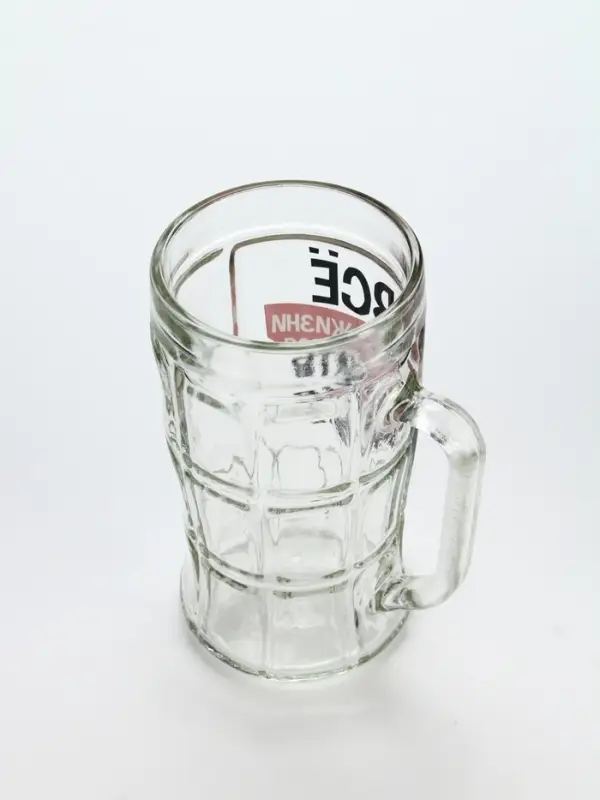 Кружка пивная стеклянная &laquo;В этой жизни приходится&raquo;, 500 мл