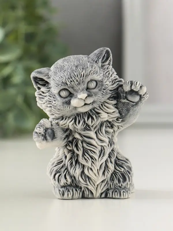 Сувенир "Котенок с растопыренными лапами" 8 см