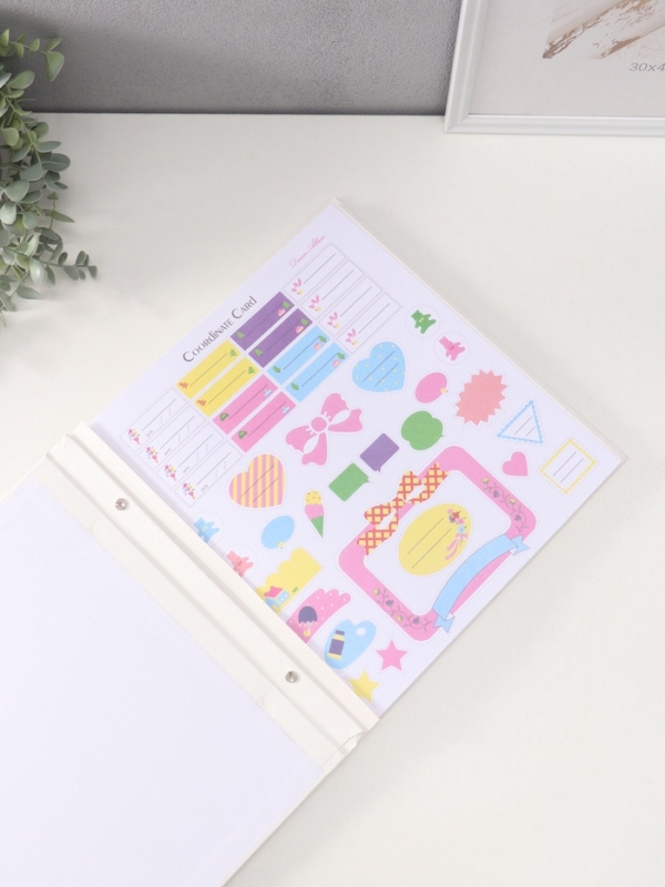 Фотоальбом магнитный 20 листов "Лисёнок с сердечками" кожзам, в коробке 2,6х32х33,5 см