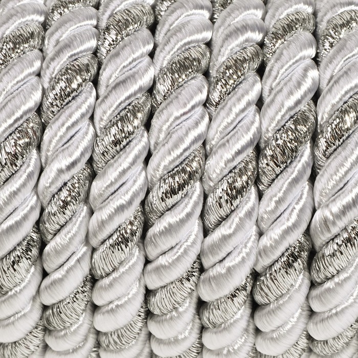Шнур витой, d = 8 мм, 9 &plusmn; 1 м, цвет серебряный