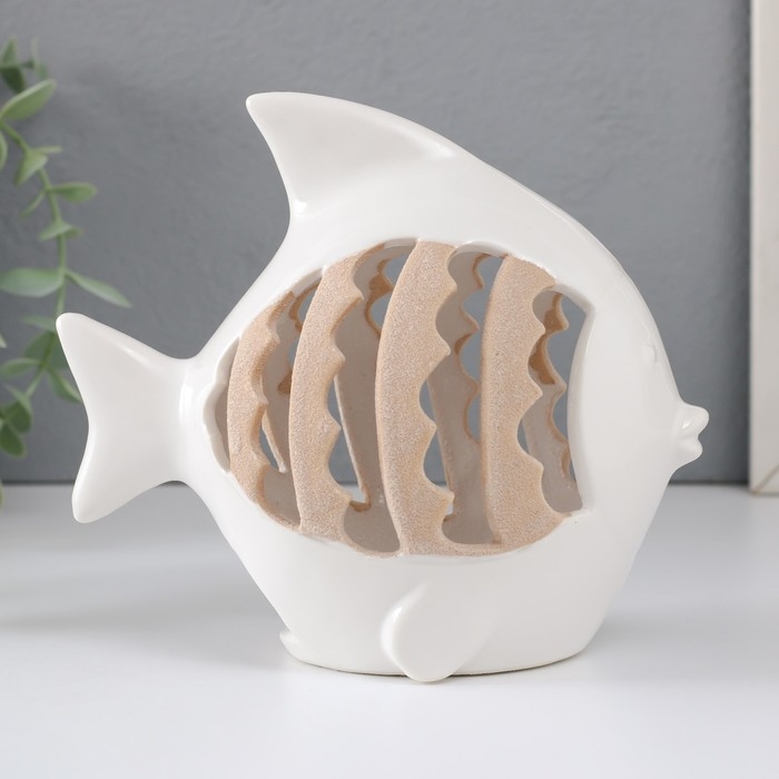 Подсвечник керамика на 1 свечу "Рыбка с узорами" белый 15,7х8,8х14,3 см