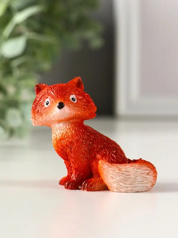 Сувенир полистоун "Маленькая лисичка" МИКС 5,8х3,5х5,6 см