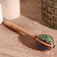 Сувенирный музыкальный инструмент "Маракас" 24х5,5х5,5 см МИКС