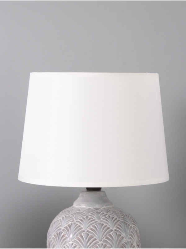 Настольная лампа "Каролина" 1х15Вт Е14 серый 20х20х29см
