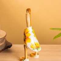 Сувенир &laquo;Утка в цветах&raquo;, 13&times;10&times;23 см, дерево