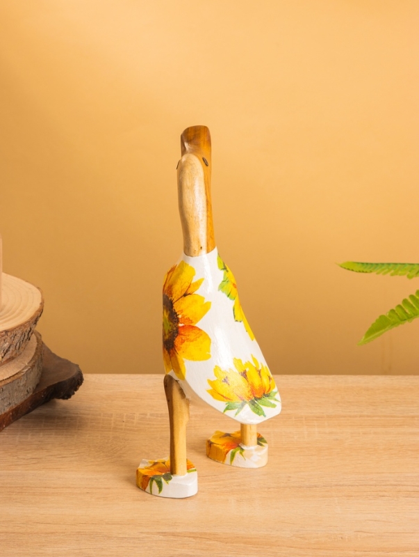 Сувенир &laquo;Утка в цветах&raquo;, 13&times;10&times;23 см, дерево