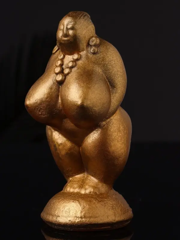 Фигура "Богиня плодородия" 13х6х6 см, бронза