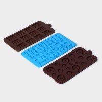 Набор форм для шоколада Доляна, 3 шт, силикон, 21&times;12 см, цвет МИКС