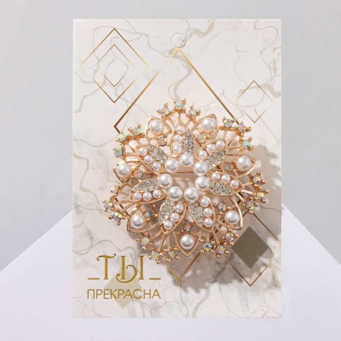 Брошь &laquo;Цветок&raquo; многослойный с жемчугом, цвет белый в золоте