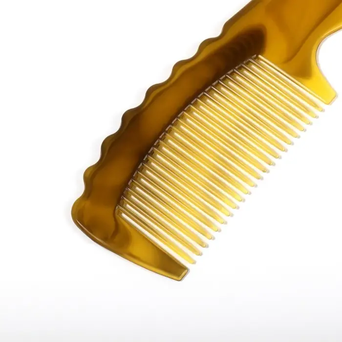 Набор парикмахерский, 2 предмета, 13(&plusmn;1) см, цвет &laquo;янтарный&raquo;