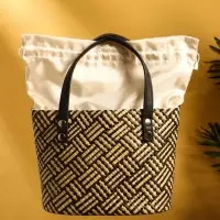 Сумка плетёная из пандана 25х18х38 см, цв. бежево-коричневый