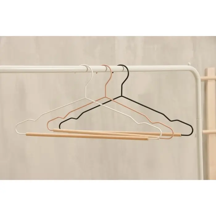 Плечики для одежды SAVANNA Wood, 41,5&times;22,5&times;1 см, цвет розовый