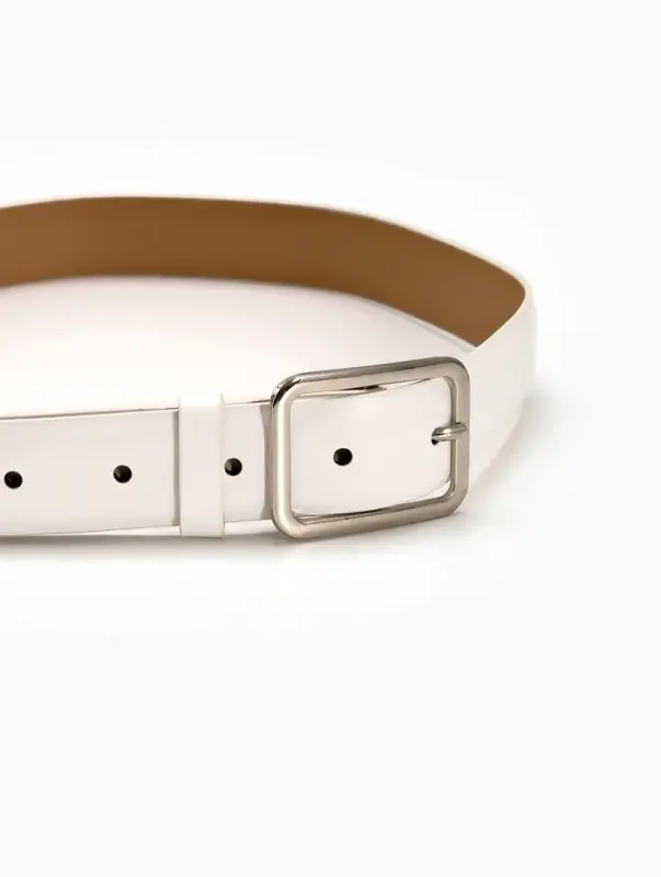 Ремень жен 05-01-02-01, Июнь2505, 3*0,3*110 см, без винта, пряж мат металл, 1 прокол, белый   109031