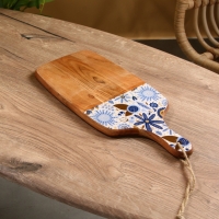 Доска разделочная прямоугольная "Васильки" дерево манго 41х18 см