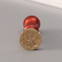 Печать для сургуча с пластиковой ручкой "Буква F на вензеле" 2,5х2,5х6,3 см