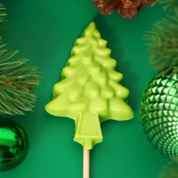 Новый год. Фигура из молочного шоколада "Елочка", на палочке, 17 г &plusmn; 5 %